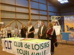 REMISES BRACELETS PAR EQUIPE F1 10-2016