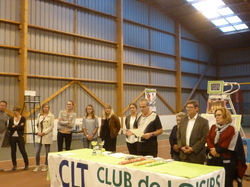 REMISES BRACELETS PAR EQUIPE F1 10-2016