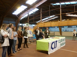 REMISES BRACELETS PAR EQUIPE F1 10-2016