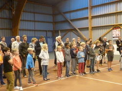 REMISES BRACELETS PAR EQUIPE F1 10-2016