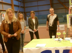 REMISES BRACELETS PAR EQUIPE F1 10-2016