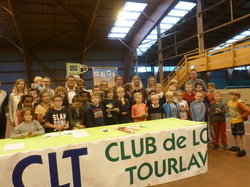 REMISES BRACELETS PAR EQUIPE F1 10-2016